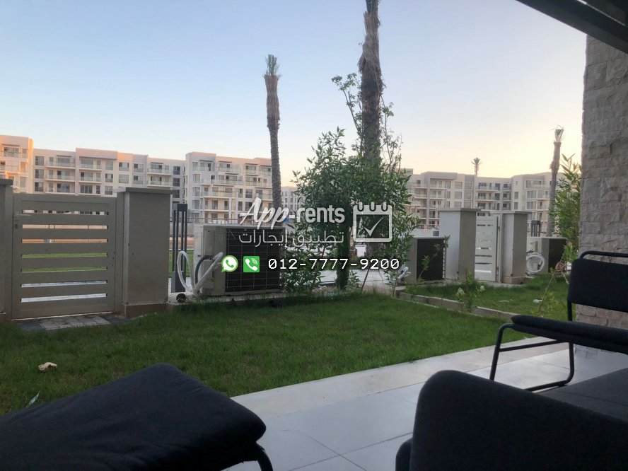 للايجار شاليه ارضي بحديقة في مراسي مارينا